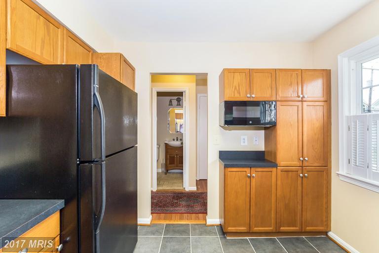 1611 HANCOCK AVENUE, Alexandria, VA 22301