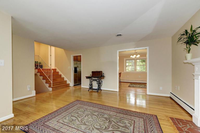 7113 FORT HUNT ROAD, Alexandria, VA 22307