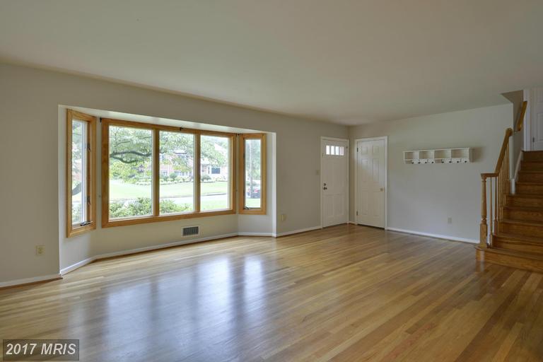 8712 WATERFORD ROAD, Alexandria, VA 22308