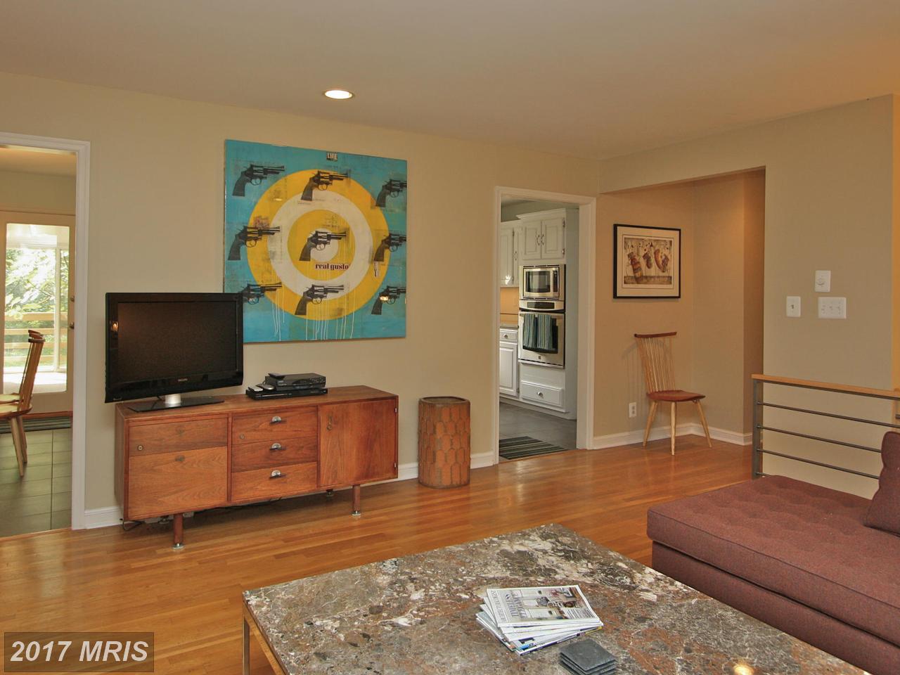 2205 PAUL SPRING PKWY, Alexandria, VA 22308