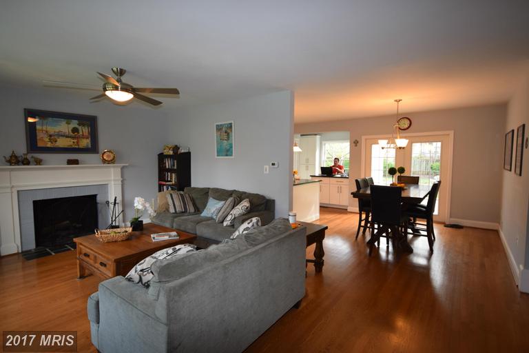 1805 HACKAMORE LANE, Alexandria, VA 22308