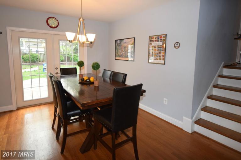 1805 HACKAMORE LANE, Alexandria, VA 22308