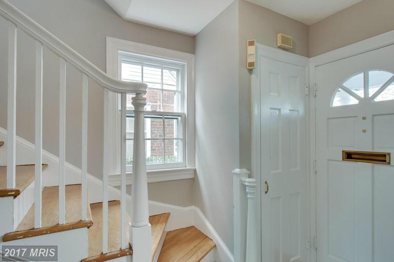 439 PEYTON STREET, Alexandria, VA 22314