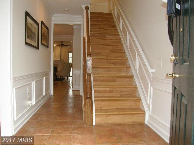 1416 ROUNDHOUSE LN, Alexandria, VA 22314