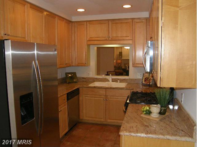 1416 ROUNDHOUSE LN, Alexandria, VA 22314