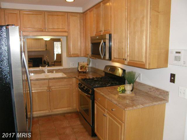 1416 ROUNDHOUSE LN, Alexandria, VA 22314