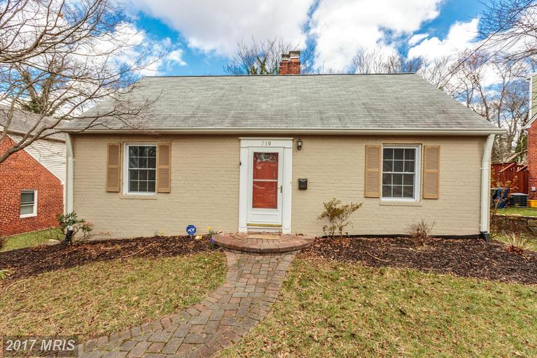 719 UPLAND PLACE, Alexandria, VA 22314