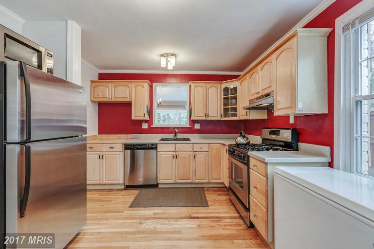 719 UPLAND PLACE, Alexandria, VA 22314