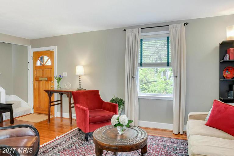118 HILTON STREET, Alexandria, VA 22314
