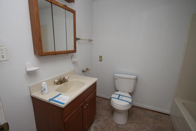 188 Monticello DrColonial Beach, VA, 22443Westmoreland County