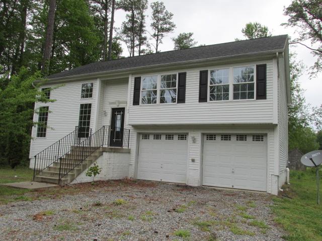 142 Piney Forest DrColonial Beach, VA, 22443Westmoreland County