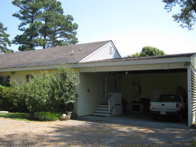 439 Waterview Drive, Hague, VA 22469