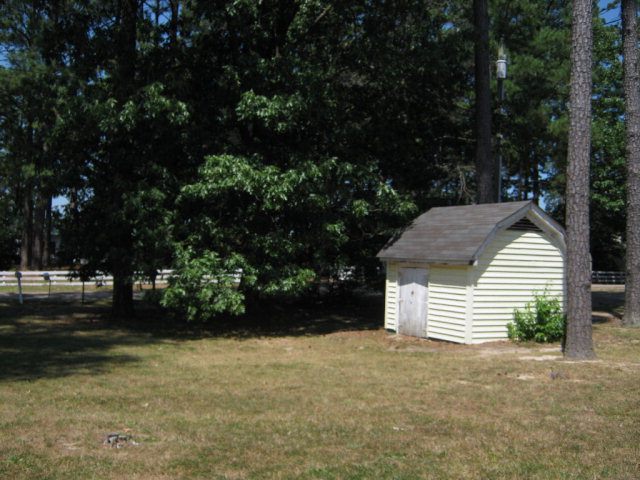 439 Waterview Drive, Hague, VA 22469