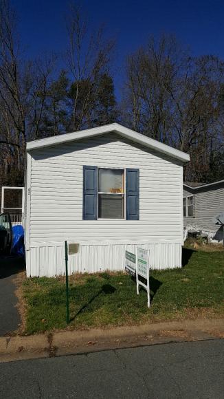 Hidden Valley MHP 42 Draper CircleStafford, VA 22554