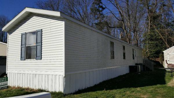Hidden Valley MHP 42 Draper CircleStafford, VA 22554