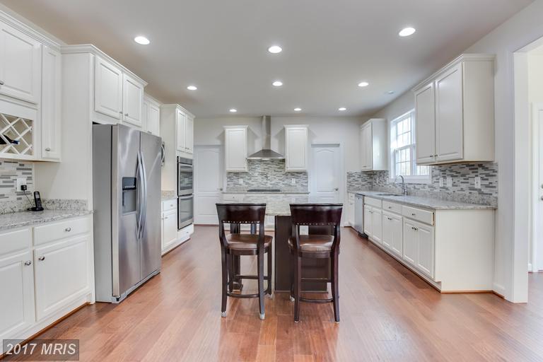 155 Donovan Ln, Stafford, VA 22556