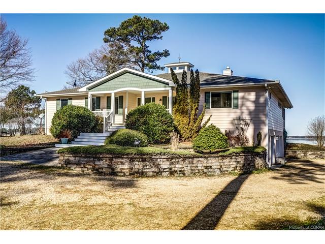 924 Indian Town Road, Weems, VA 22576