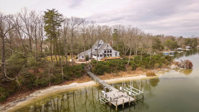113 Gougher Point Road, Wicomico Church, VA 22579