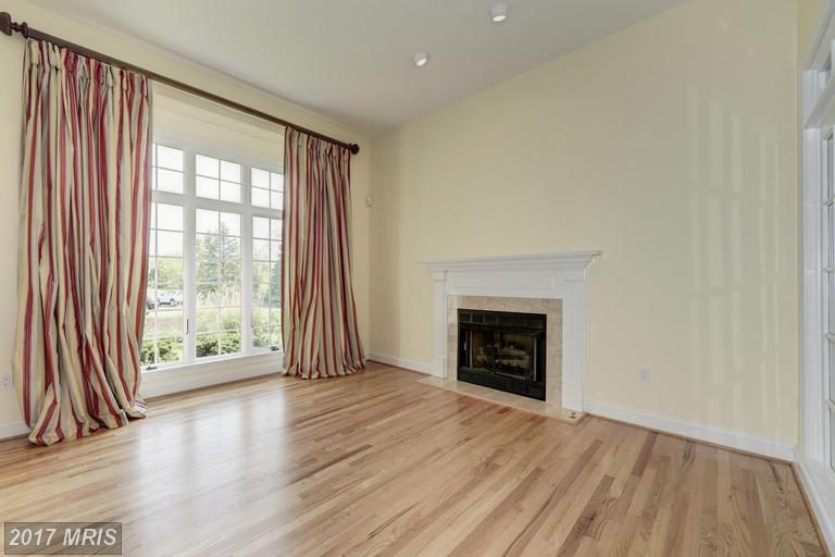 1049 HETH PLACE, Winchester, VA 22601