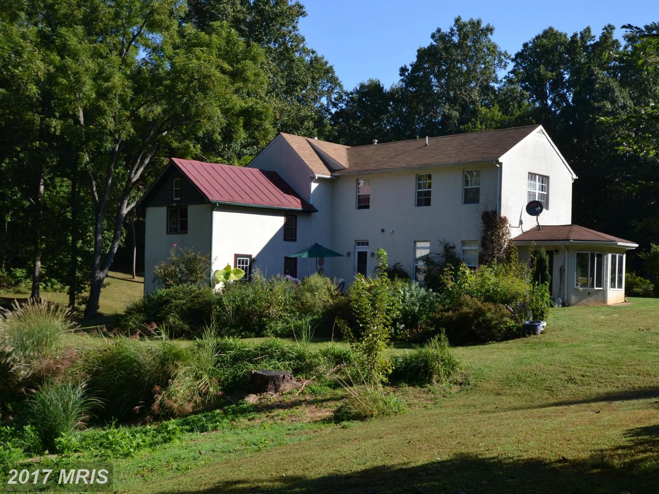 12136 MCDONALDS LN, Hume, VA 22639