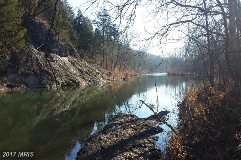 323 AND 321 SPIKER LANE, Strasburg, VA 22657