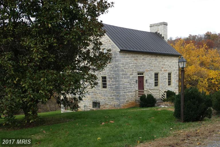 323 AND 321 SPIKER LANE, Strasburg, VA 22657