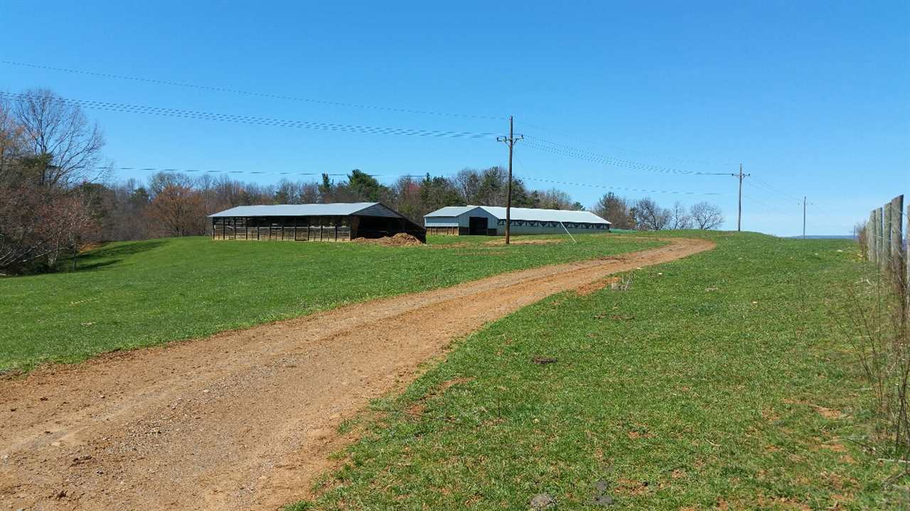 4202 FURNACE LN, Elkton, VA 22827