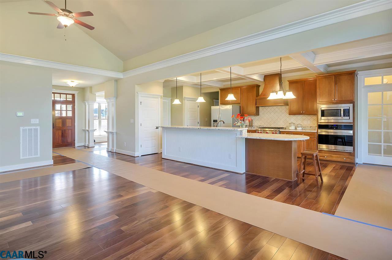 3 HILLBROOK CT, Charlottesville, VA 22901