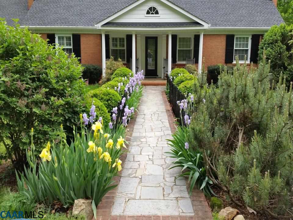 1220 WEST LEIGH DR, Charlottesville, VA 22901