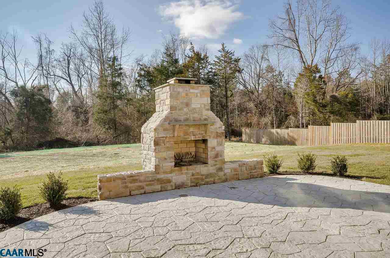 17 COOPER CT, Charlottesville, VA 22903