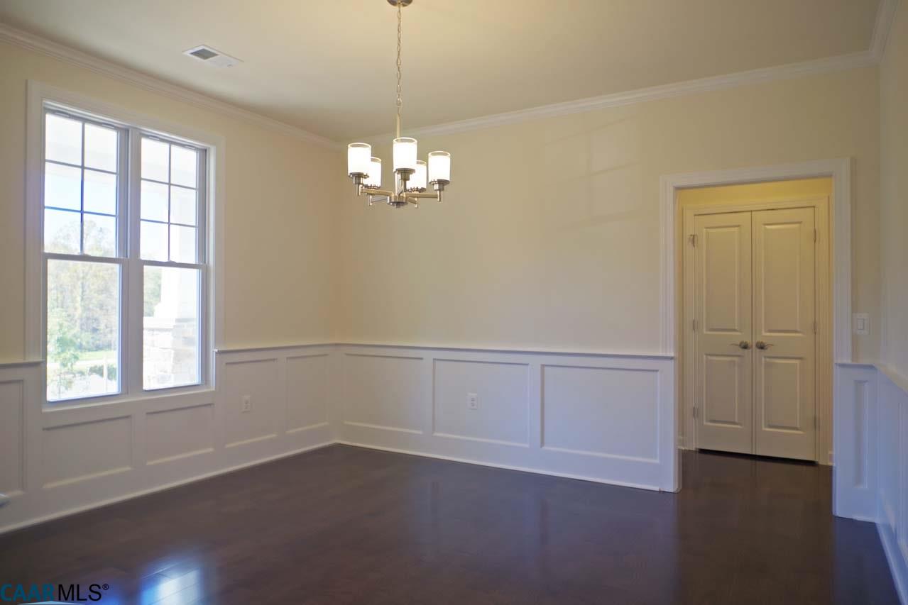 1829 HYLAND CREEK DR, Charlottesville, VA 22911