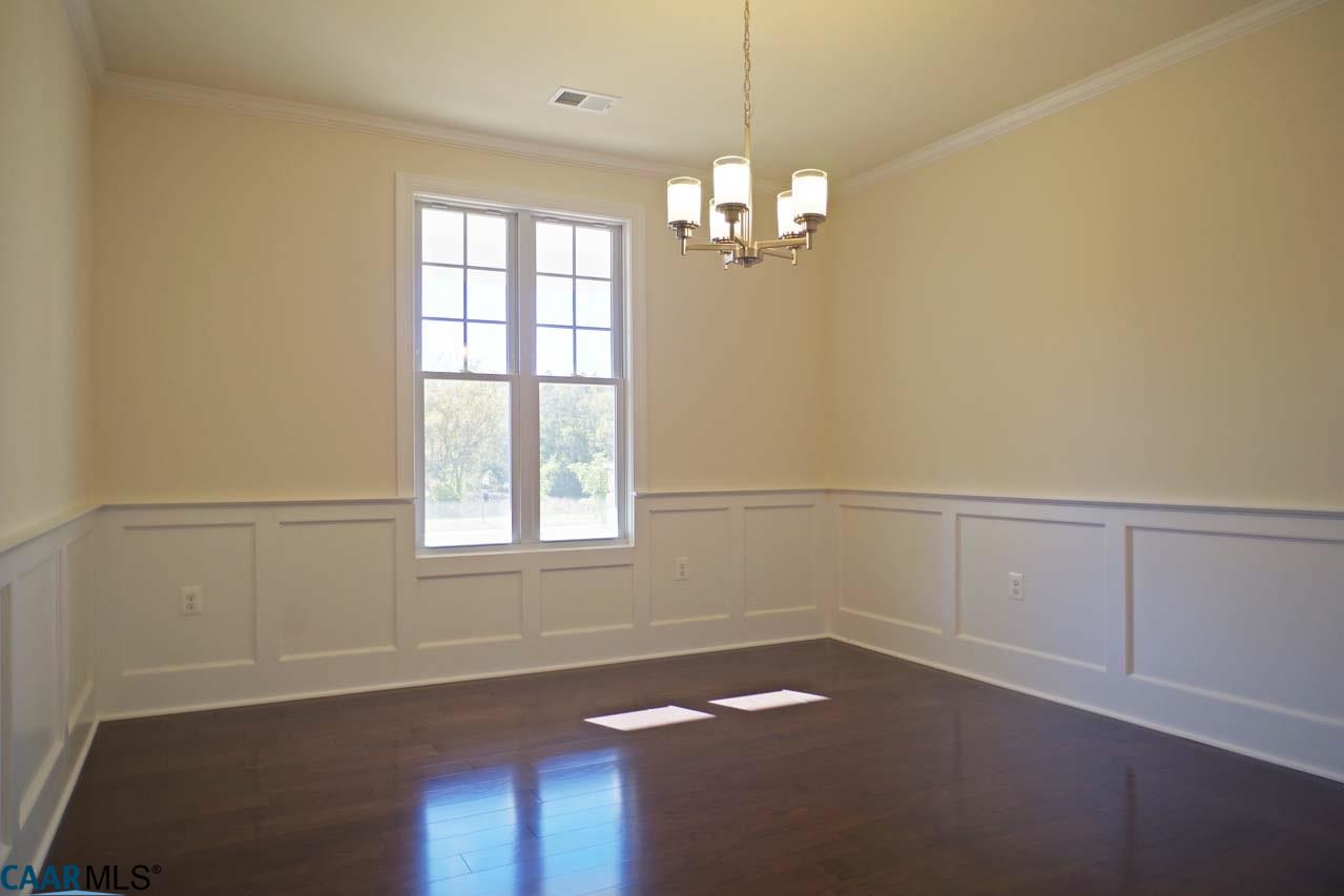 1829 HYLAND CREEK DR, Charlottesville, VA 22911