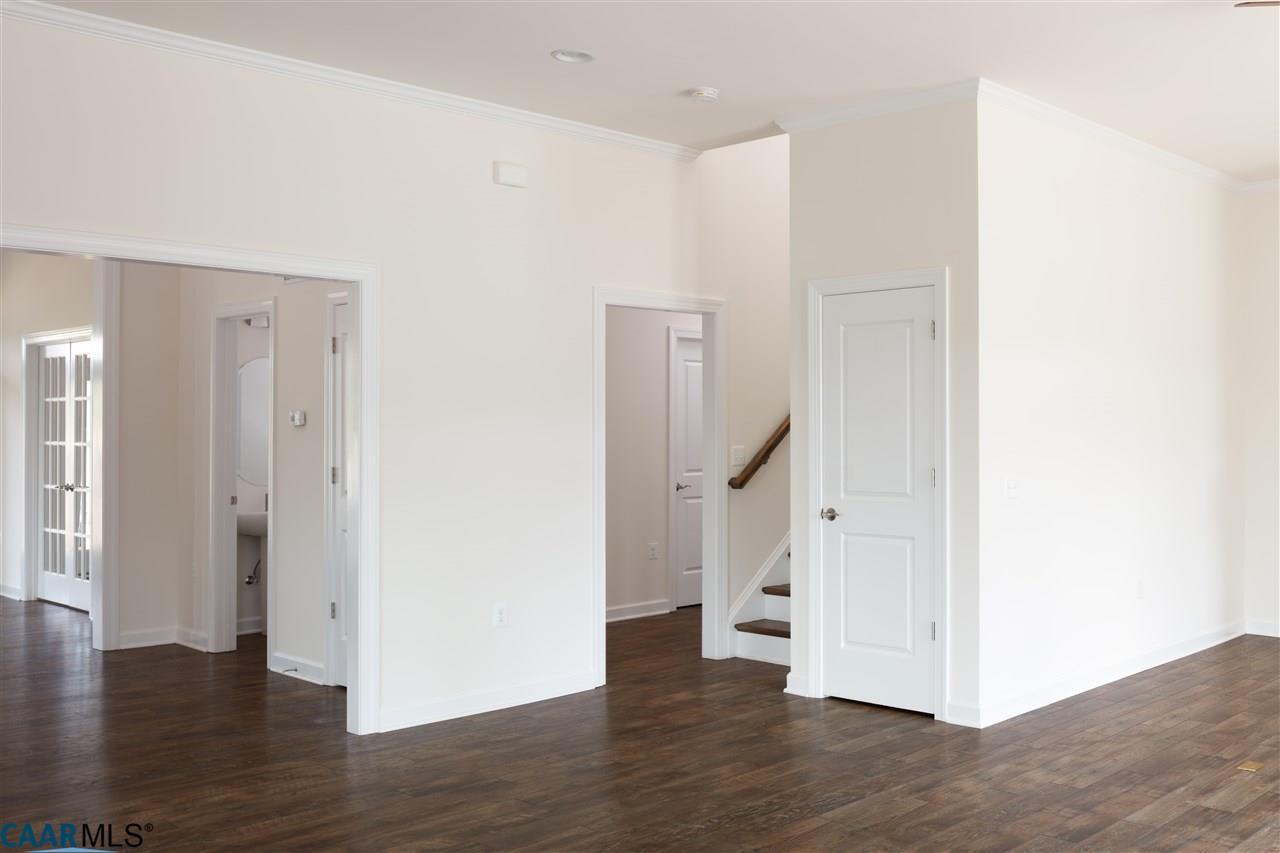 2097 ASPEN DR, Charlottesville, VA 22911