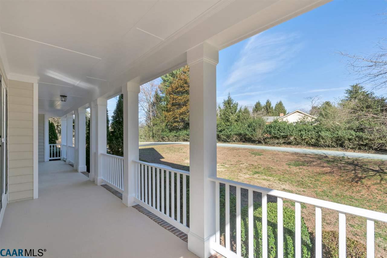 577 MANOR RD, Earlysville, VA 22936