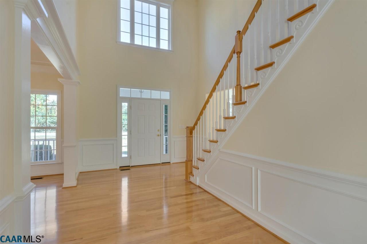 577 MANOR RD, Earlysville, VA 22936