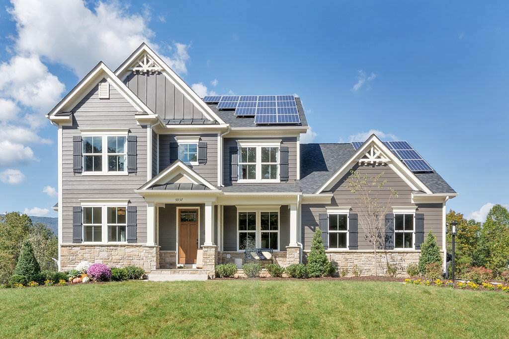 14 CARROLL CREEK RD, Keswick, VA 22947