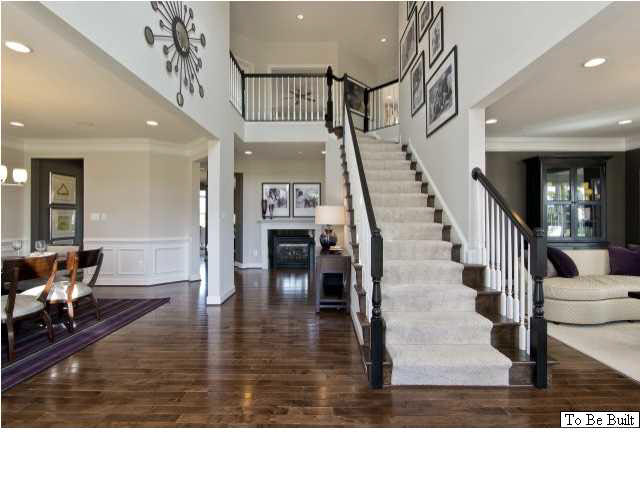 26 FERNDOWN LN, Keswick, VA 22947