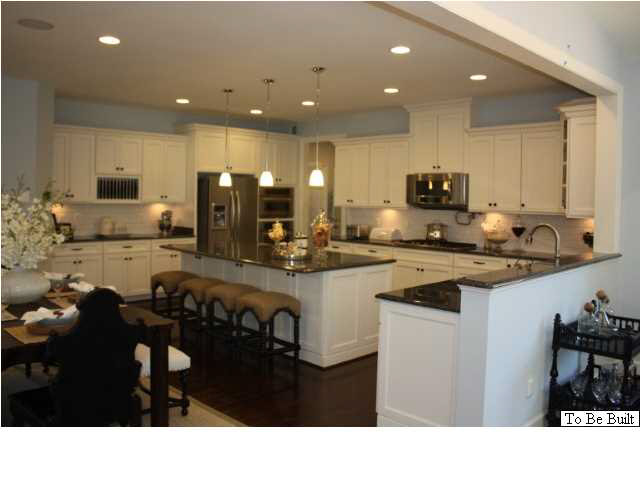 26 FERNDOWN LN, Keswick, VA 22947