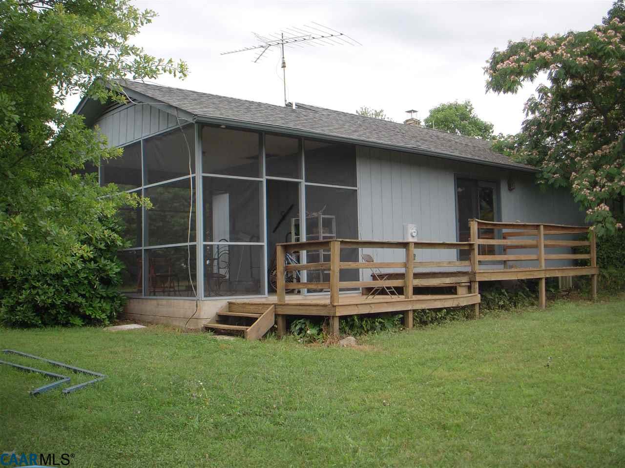 76Ragland Rd, Stanardsville, VA 22973