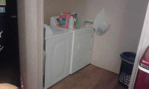 Kosmo Mobile Home Park 11512 Commanche LaneGlen Allen, VA 23059
