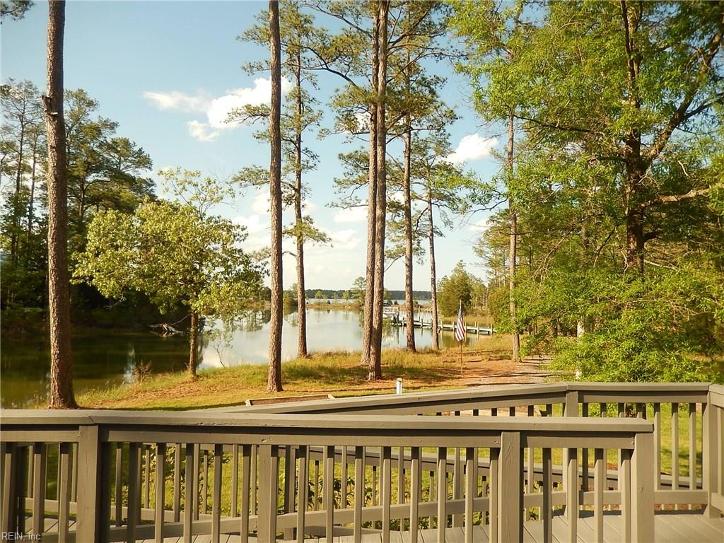 9829 ANCHORAGE LN, Gloucester County, VA 23061