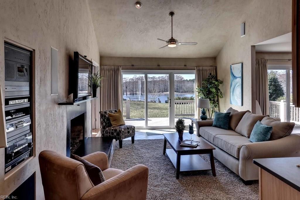 630 COLONY TRL, New Kent County, VA 23089