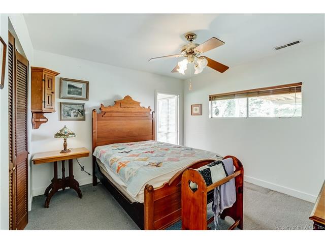 1100 Colony Trail, Lanexa, VA 23089