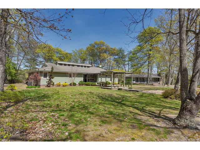 1112 Bennett Farm Road, Locust Hill, VA 23092