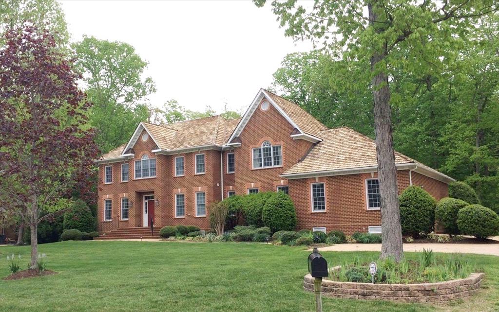 2113 Worchester Rd, Midlothian, VA 23113