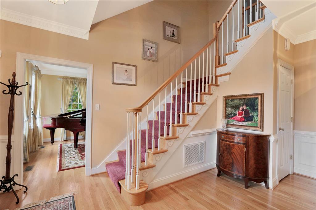 2113 Worchester Rd, Midlothian, VA 23113