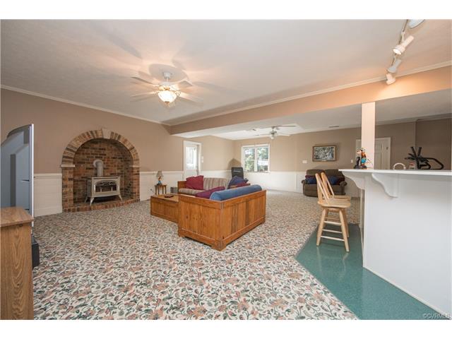 14451 Newgate Rd, Midlothian, VA 23113