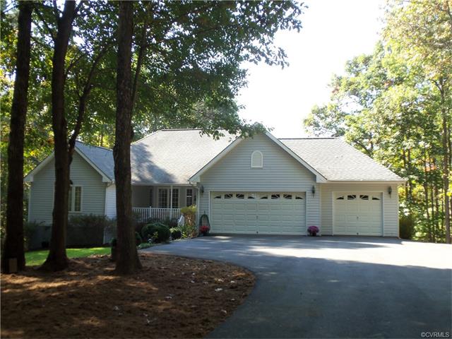 975 Oak Grove Drive, Louisa, VA 23117