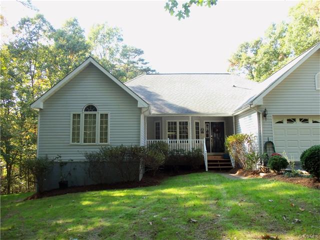 975 Oak Grove Drive, Louisa, VA 23117