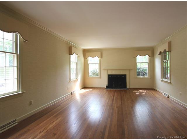 512 South England Street, Williamsburg, VA 23185